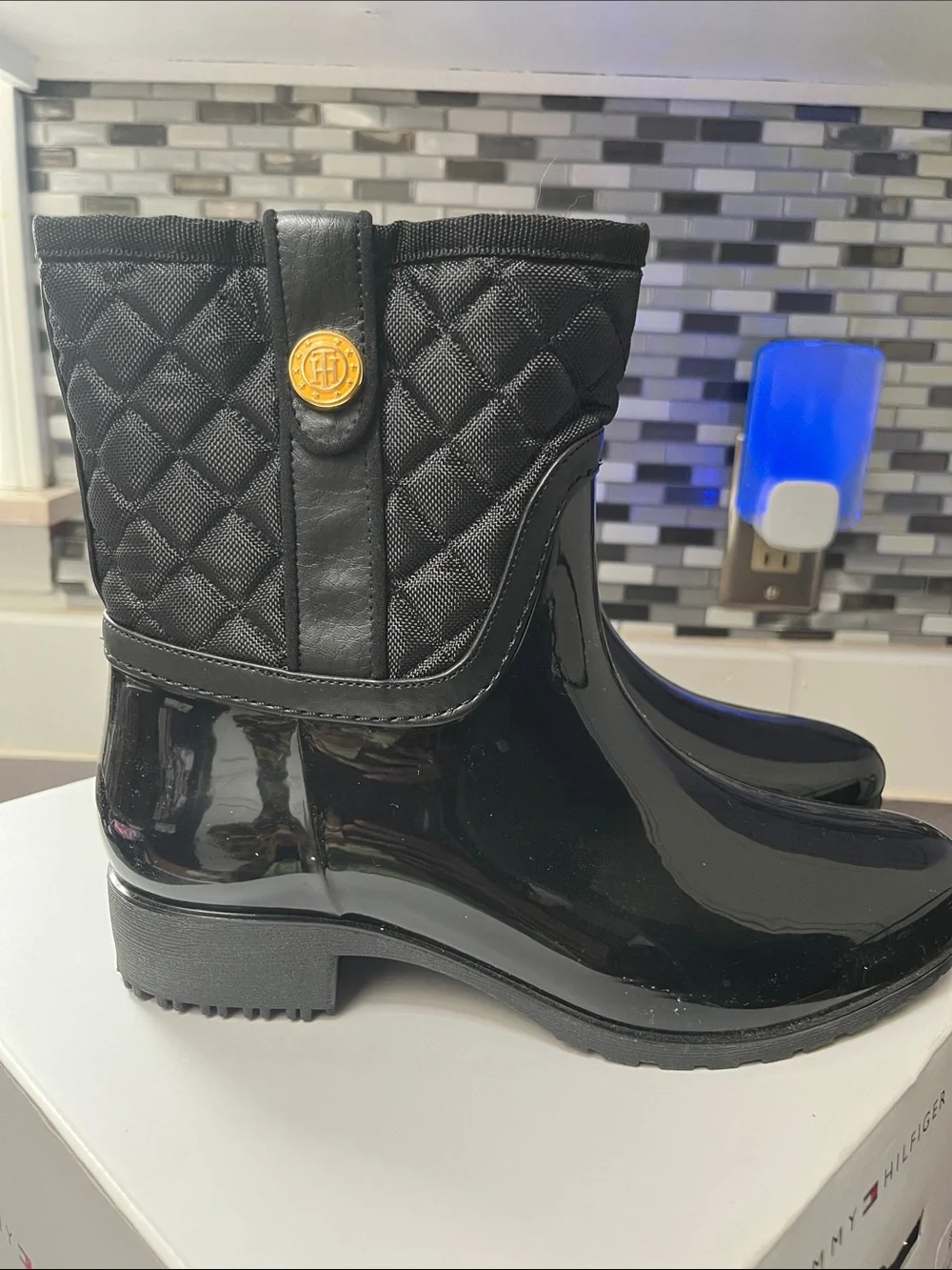 Tommy Hilfiger Black Quilted Gloss Rain Ankle Boots with Gold Logo
